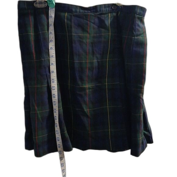 Old NAVY PLAIID size 6 Pleated Skirt School/ Preppy See Image For Slight Damage - Picture 1 of 12